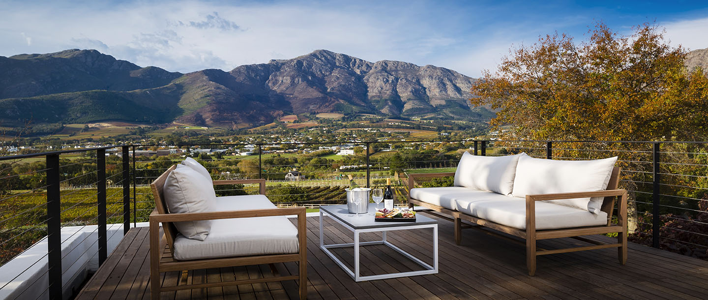 Mont Rochelle Hotel & Mountain Vineyards thumbnail 2