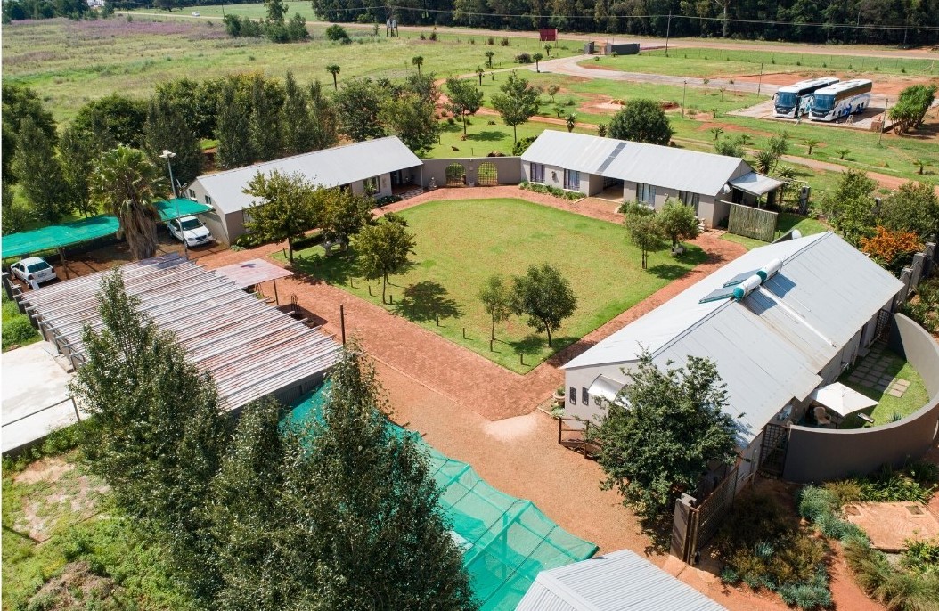 Three Thymes Inn thumbnail 2