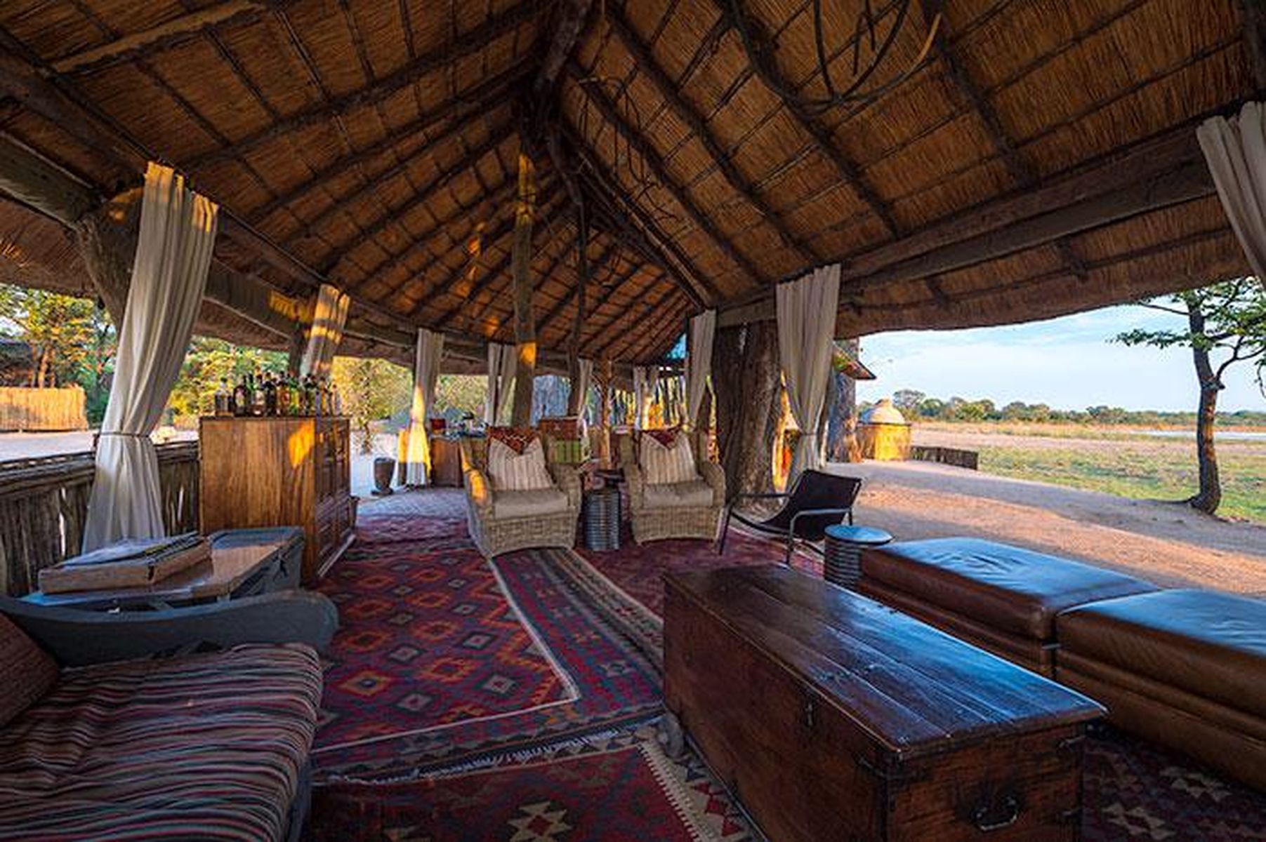 Zungulila Bushcamp thumbnail 3