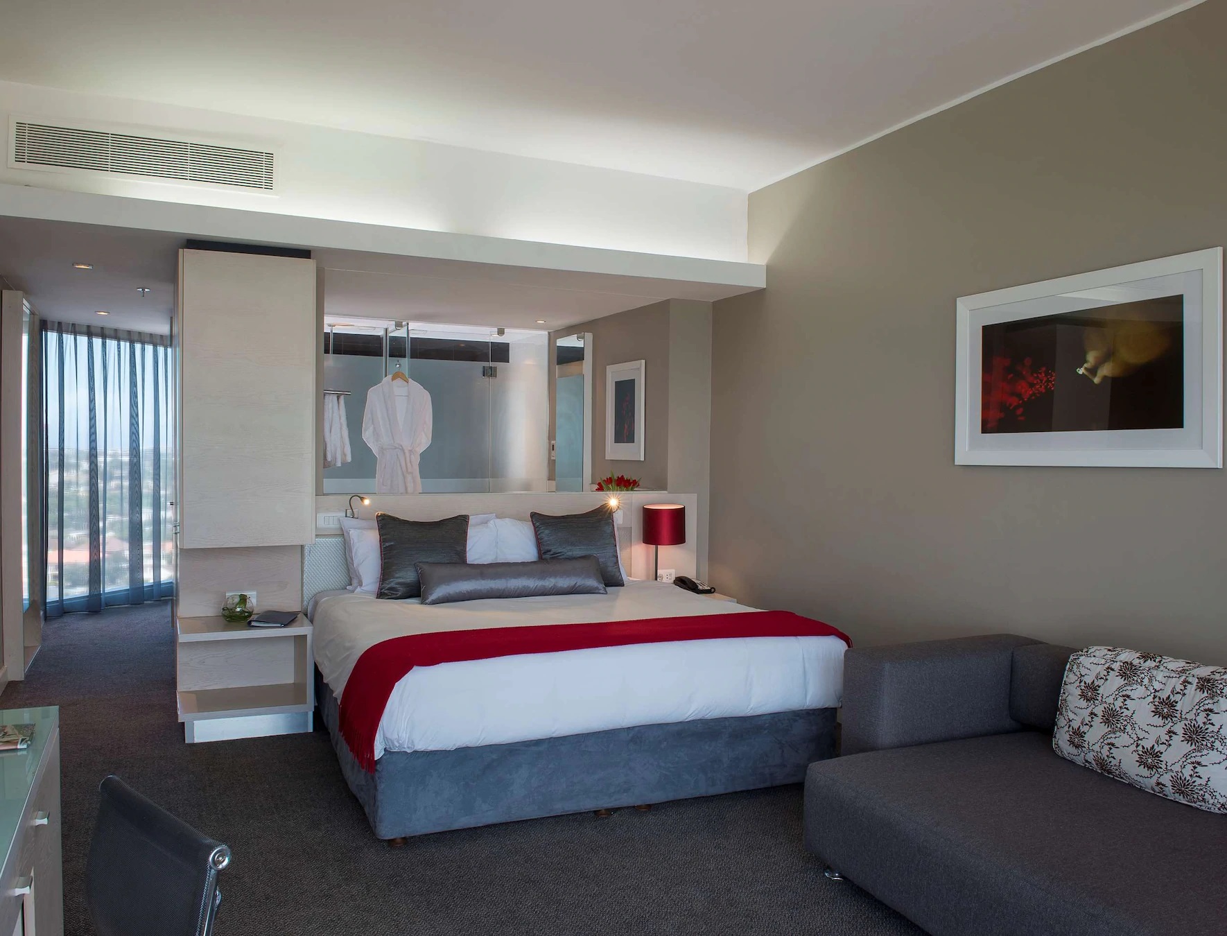 Radisson Blu Hotel thumbnail 3