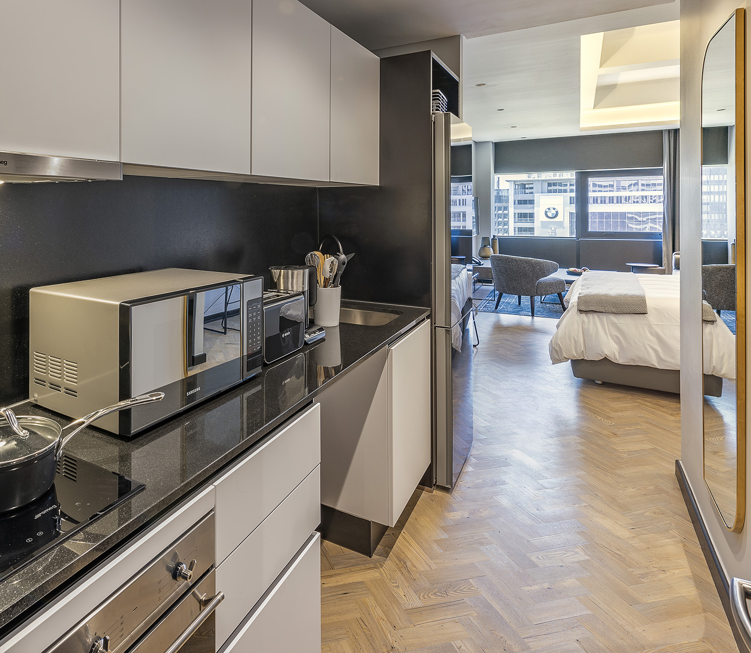 The Onyx Hotel thumbnail 6