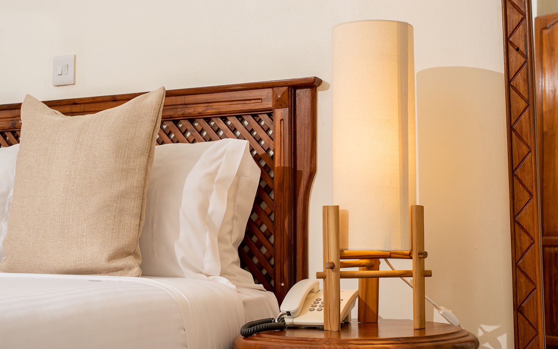 Forest Hill Hotel thumbnail 1