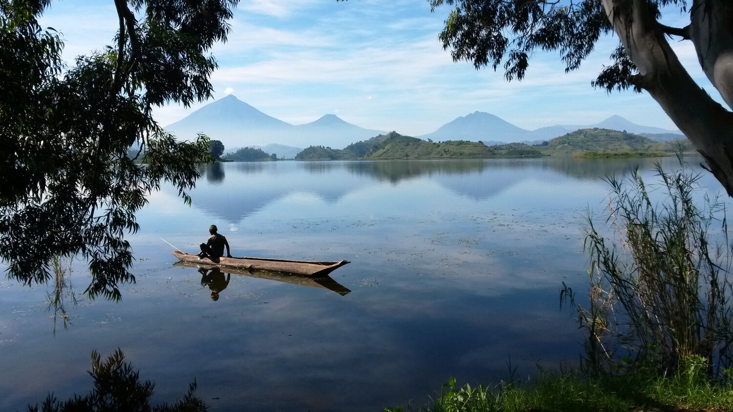 Mutanda Lake Resort thumbnail 6