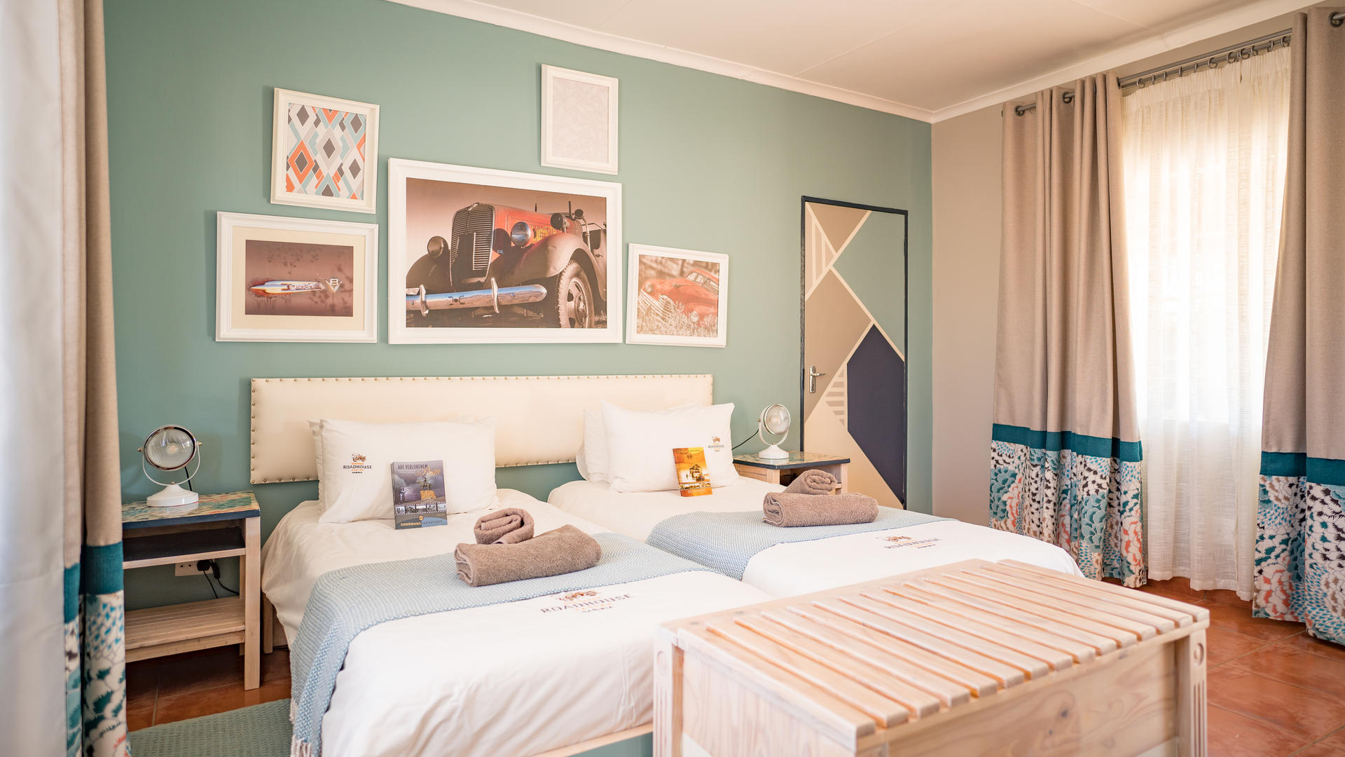 Canyon Roadhouse thumbnail 4