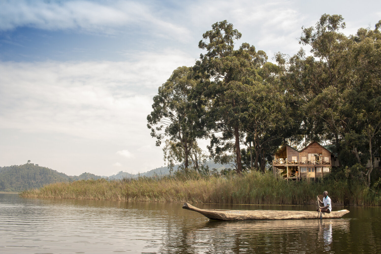 Mutanda Lake Resort