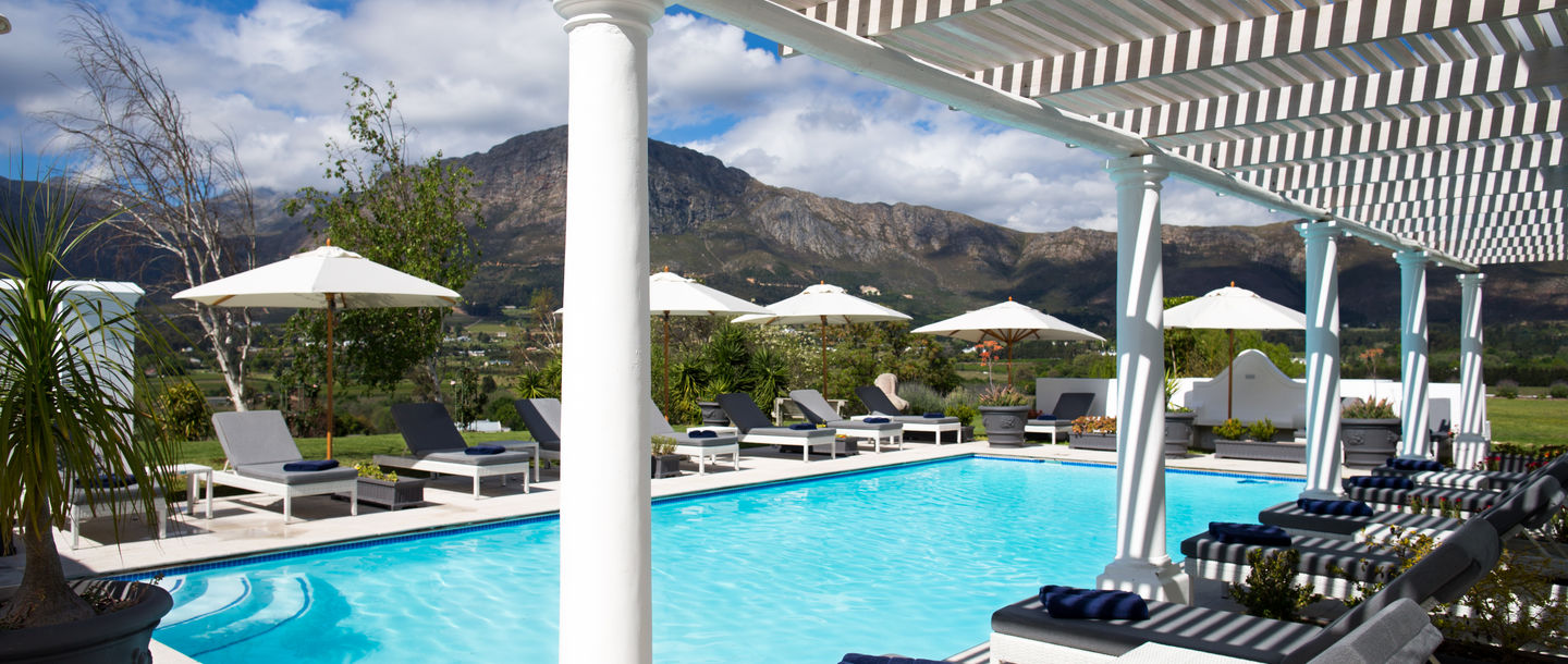 Mont Rochelle Hotel & Mountain Vineyards thumbnail 3