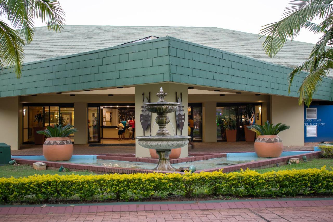 The Pigg's Peak Hotel thumbnail 1