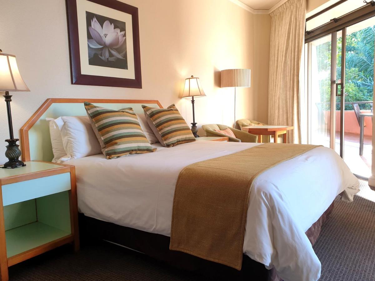 The Pigg's Peak Hotel thumbnail 4