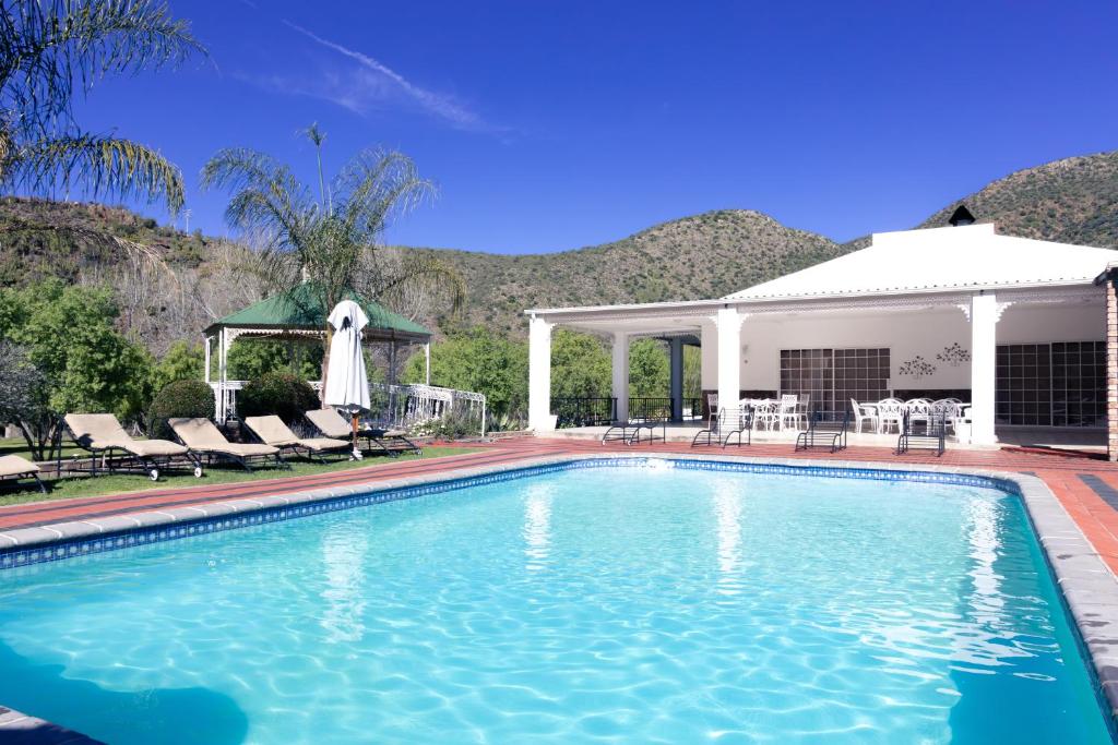 Old Mill Country Lodge thumbnail 5