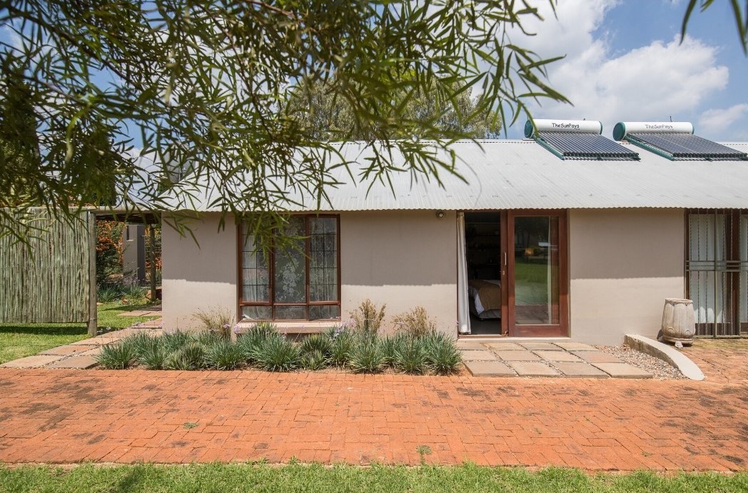 Three Thymes Inn thumbnail 3