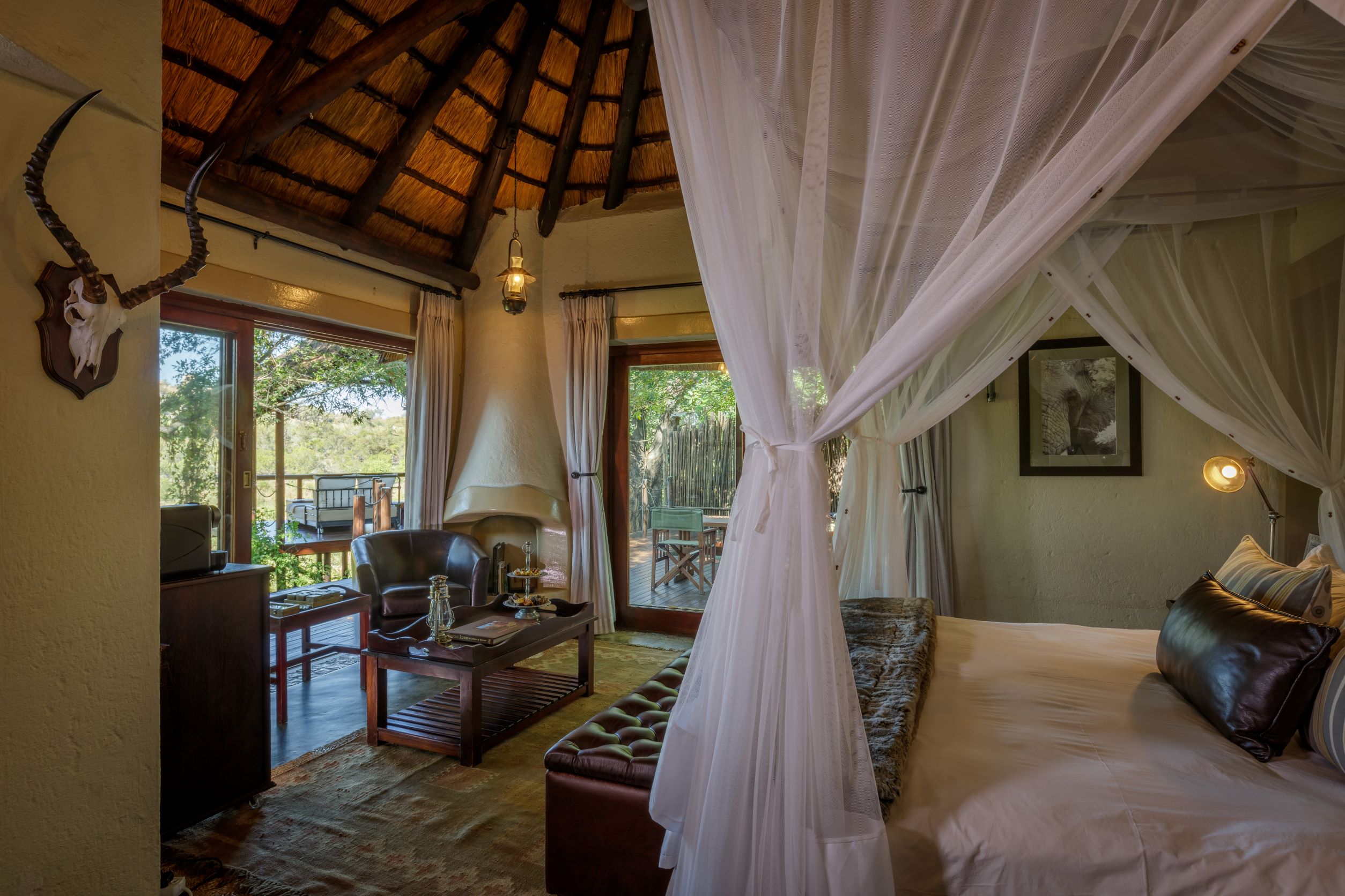 Jock Safari Lodge - Main Lodge thumbnail 1