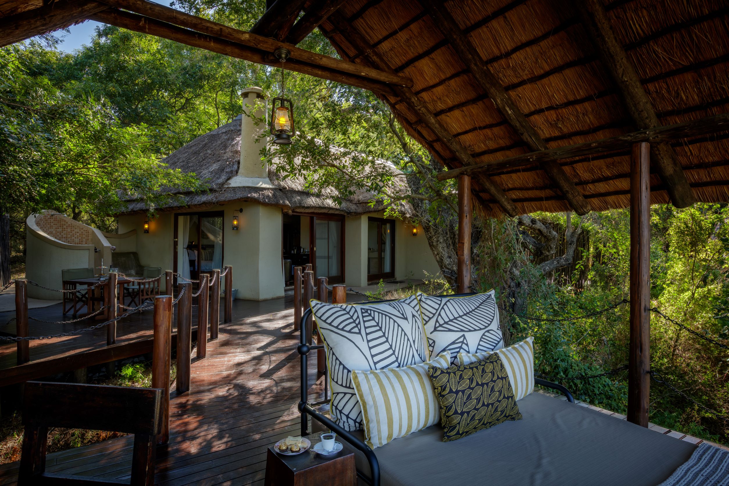 Jock Safari Lodge - Main Lodge thumbnail 3