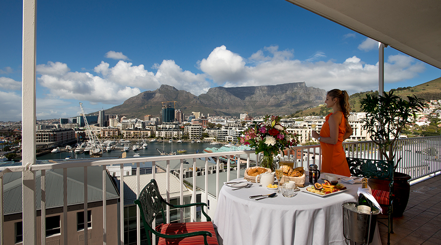 The Commodore Hotel - 1