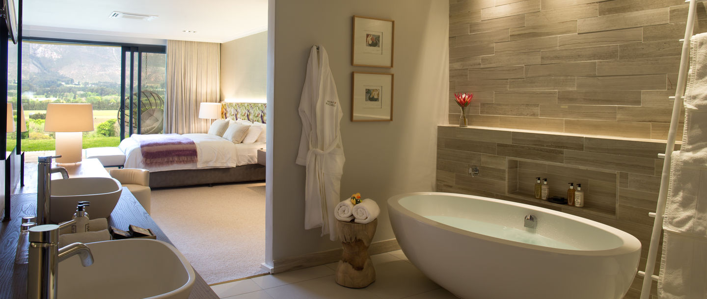 Mont Rochelle Hotel & Mountain Vineyards thumbnail 5