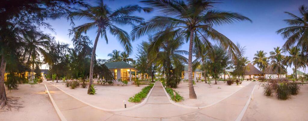 Kisiwa on the Beach