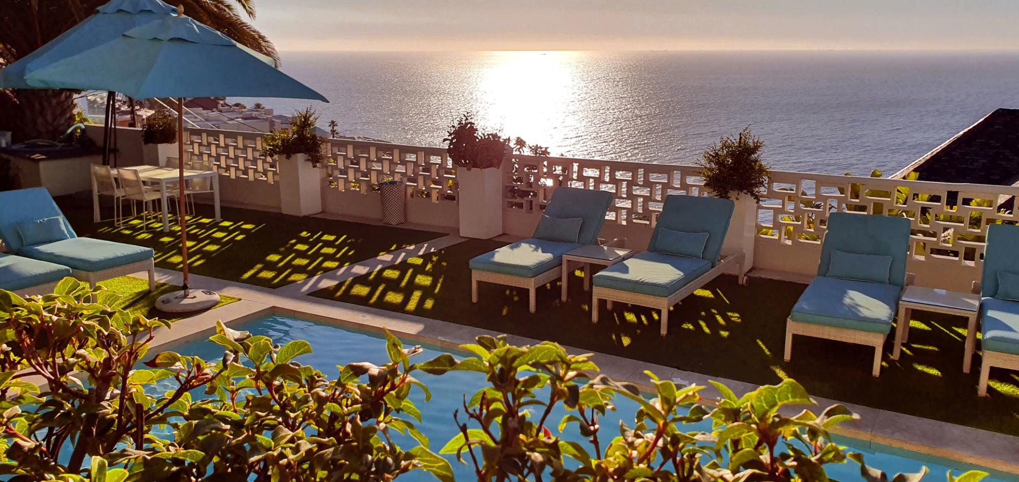 The Clarendon Bantry Bay