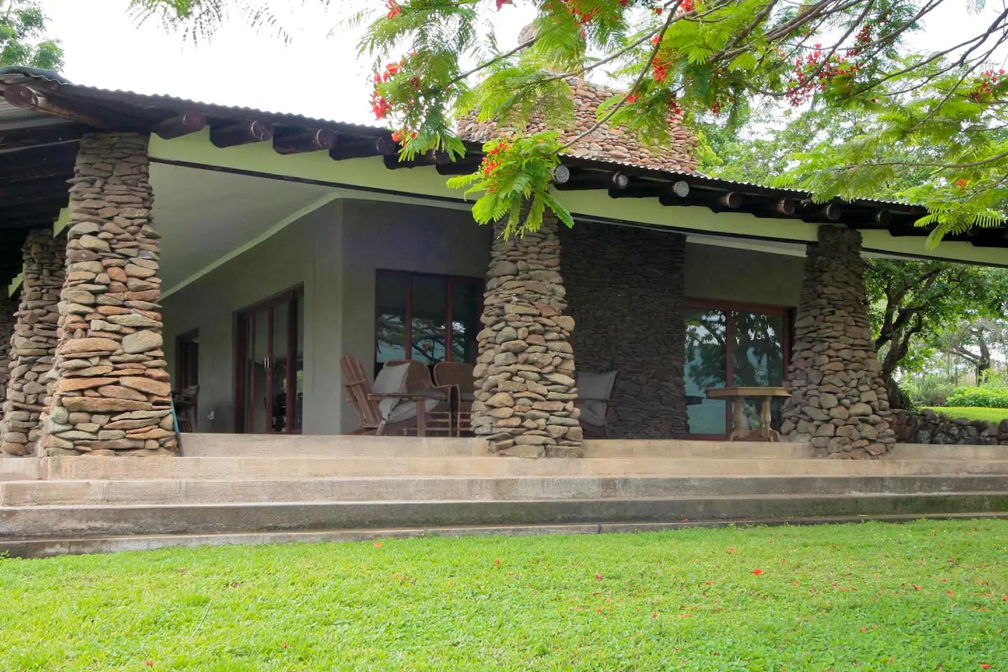 Summerfields Rose Retreat & Spa thumbnail 2