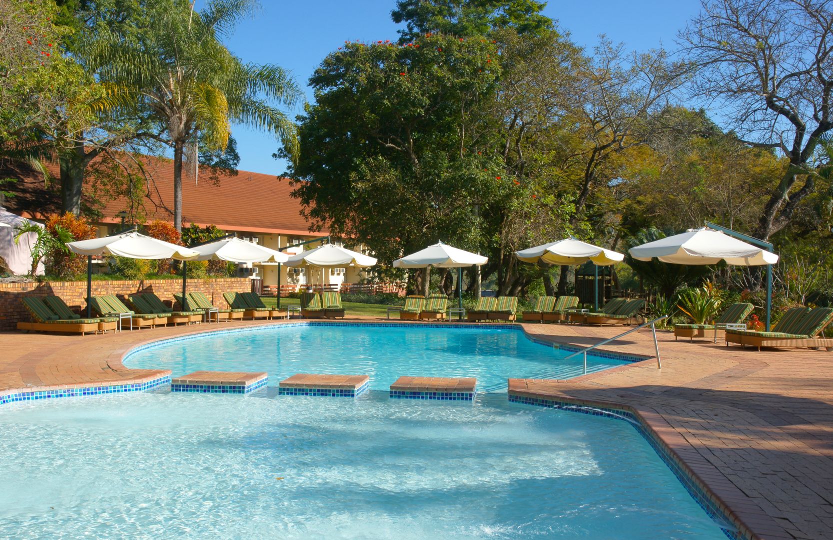 Sabi River Sun Resort thumbnail 4