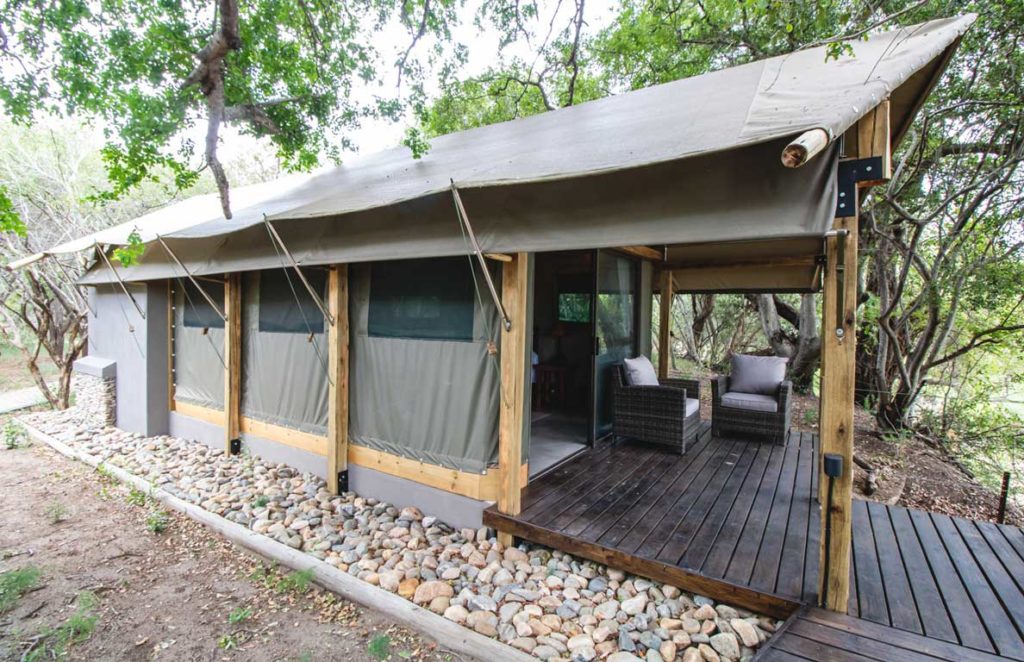 Little Africa Safari Lodge thumbnail 3