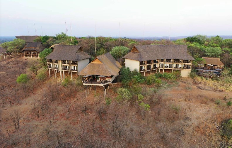 Victoria Falls Safari Club thumbnail 6