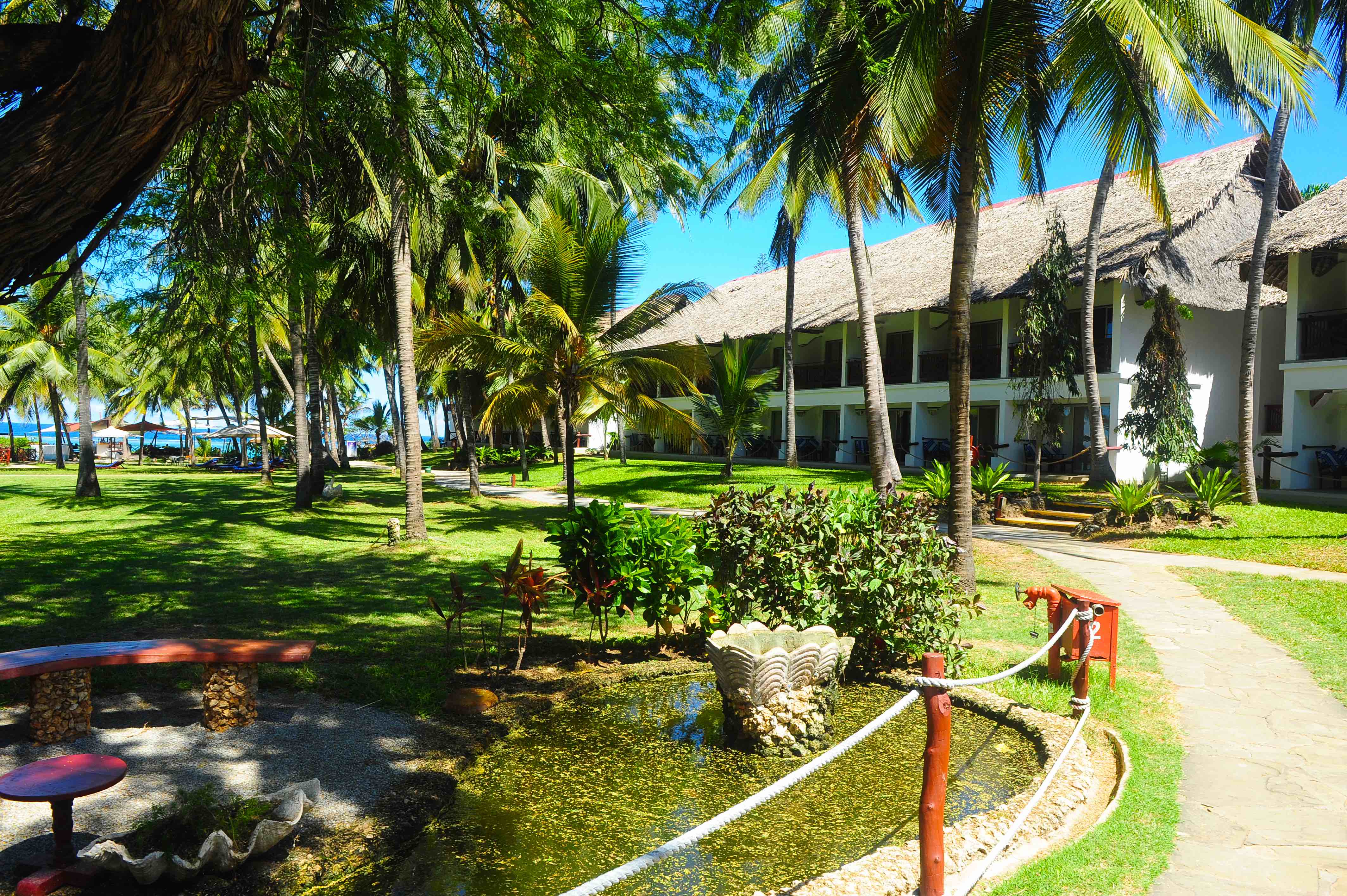 Voyager Beach Resort