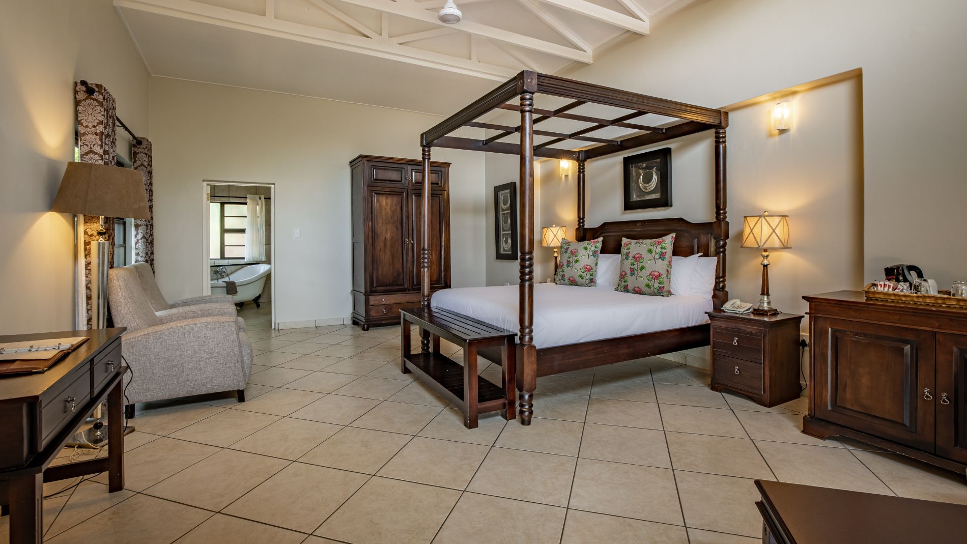 Zulu Nyala Game Lodge thumbnail 3