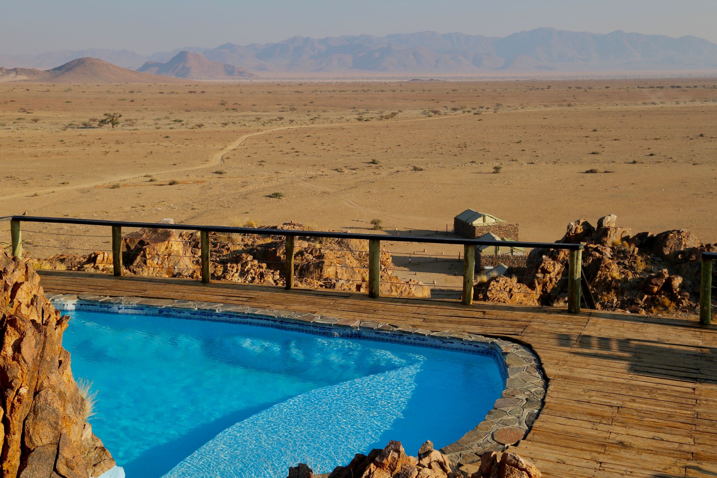 The Elegant Desert Camp thumbnail 6