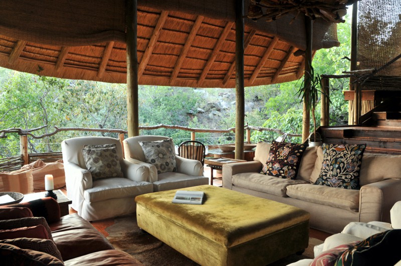 Buffalo Ridge Safari Lodge