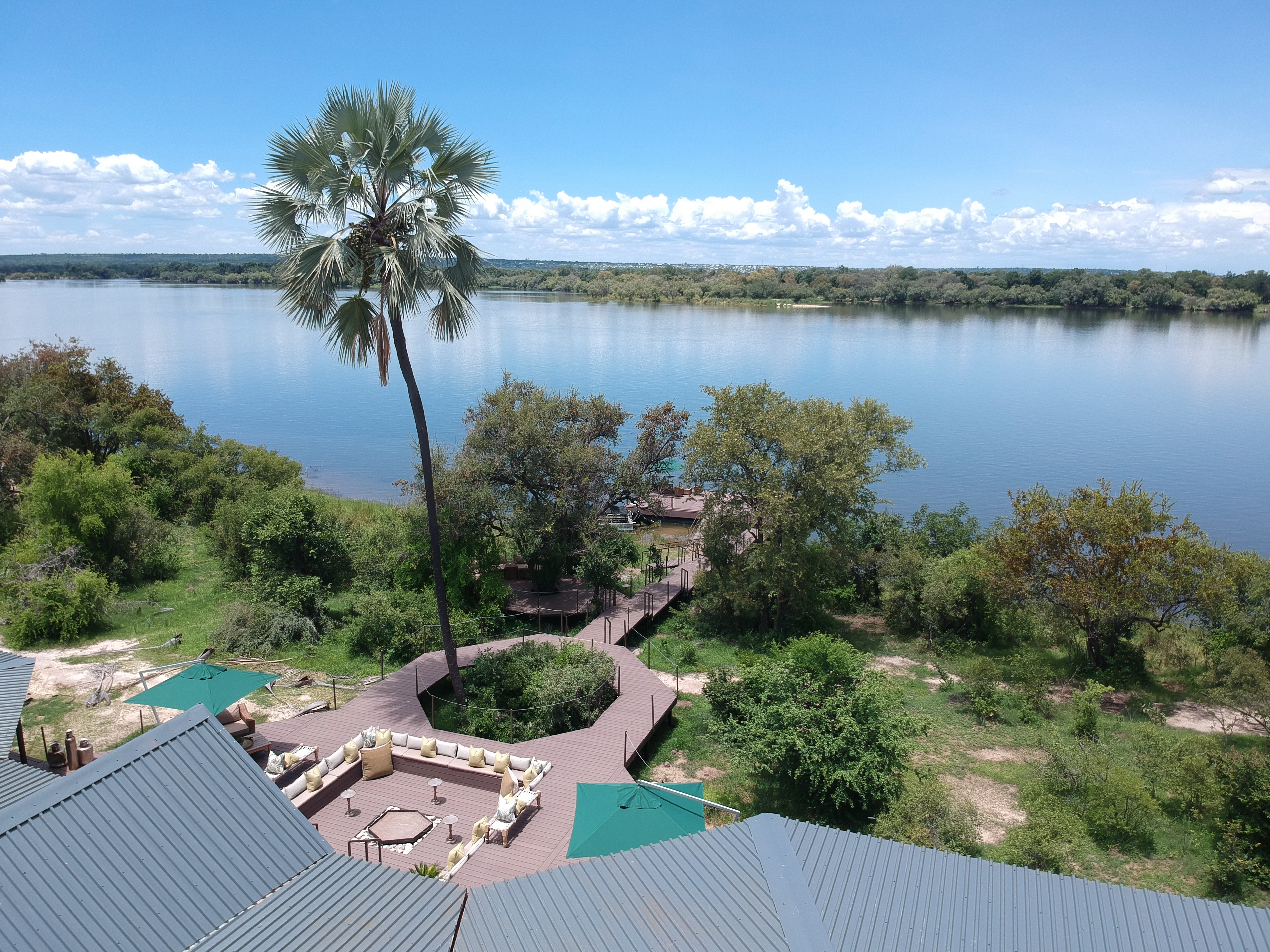 Old Drift Lodge thumbnail 10