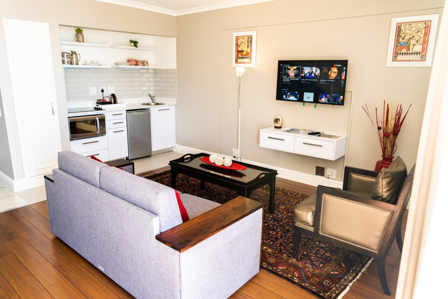 The Bantry Bay Suite Hotel thumbnail 6