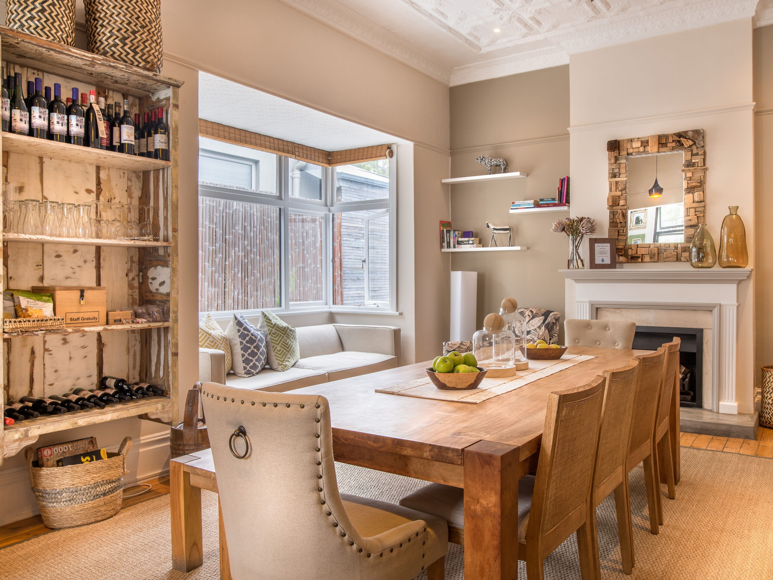 Antrim Villa thumbnail 3