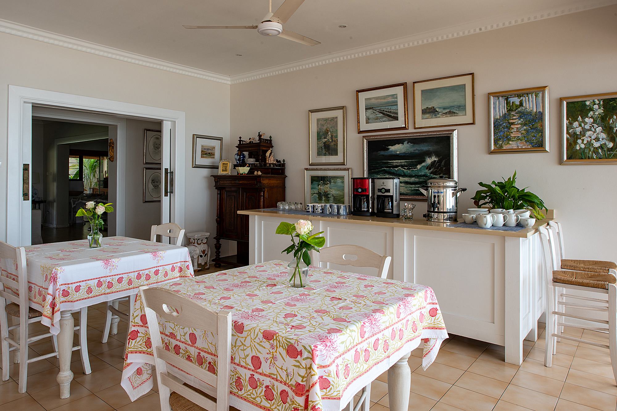 Fairlight Beach House thumbnail 6