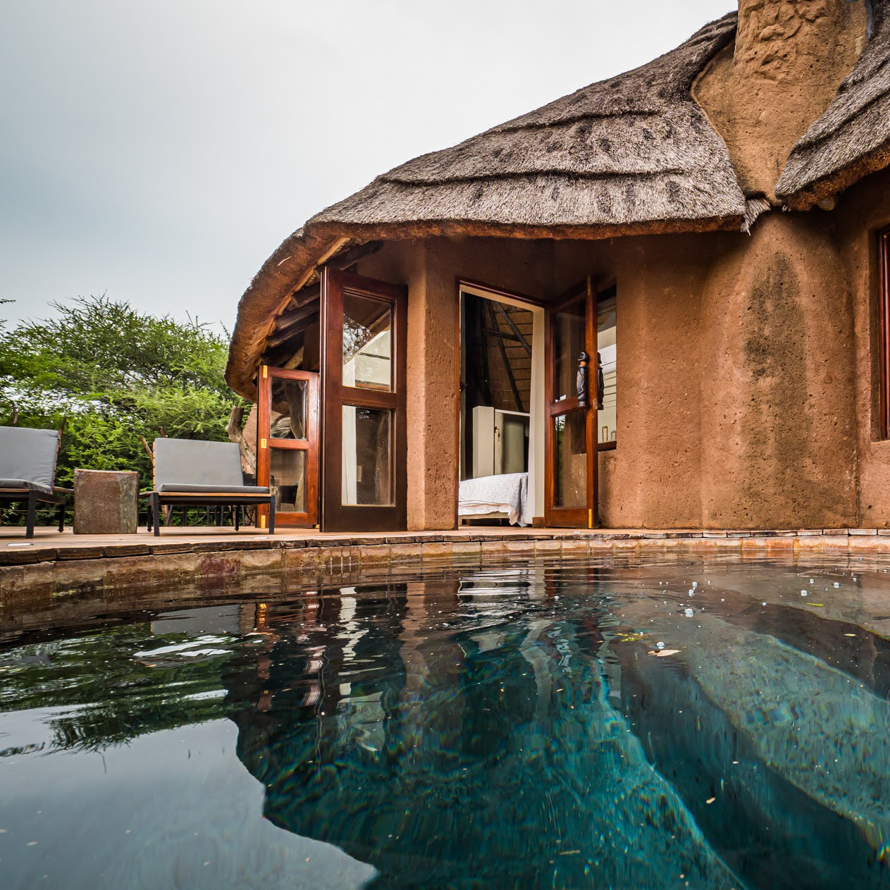 Madikwe Safari Lodge - Dithaba Lodge thumbnail 2