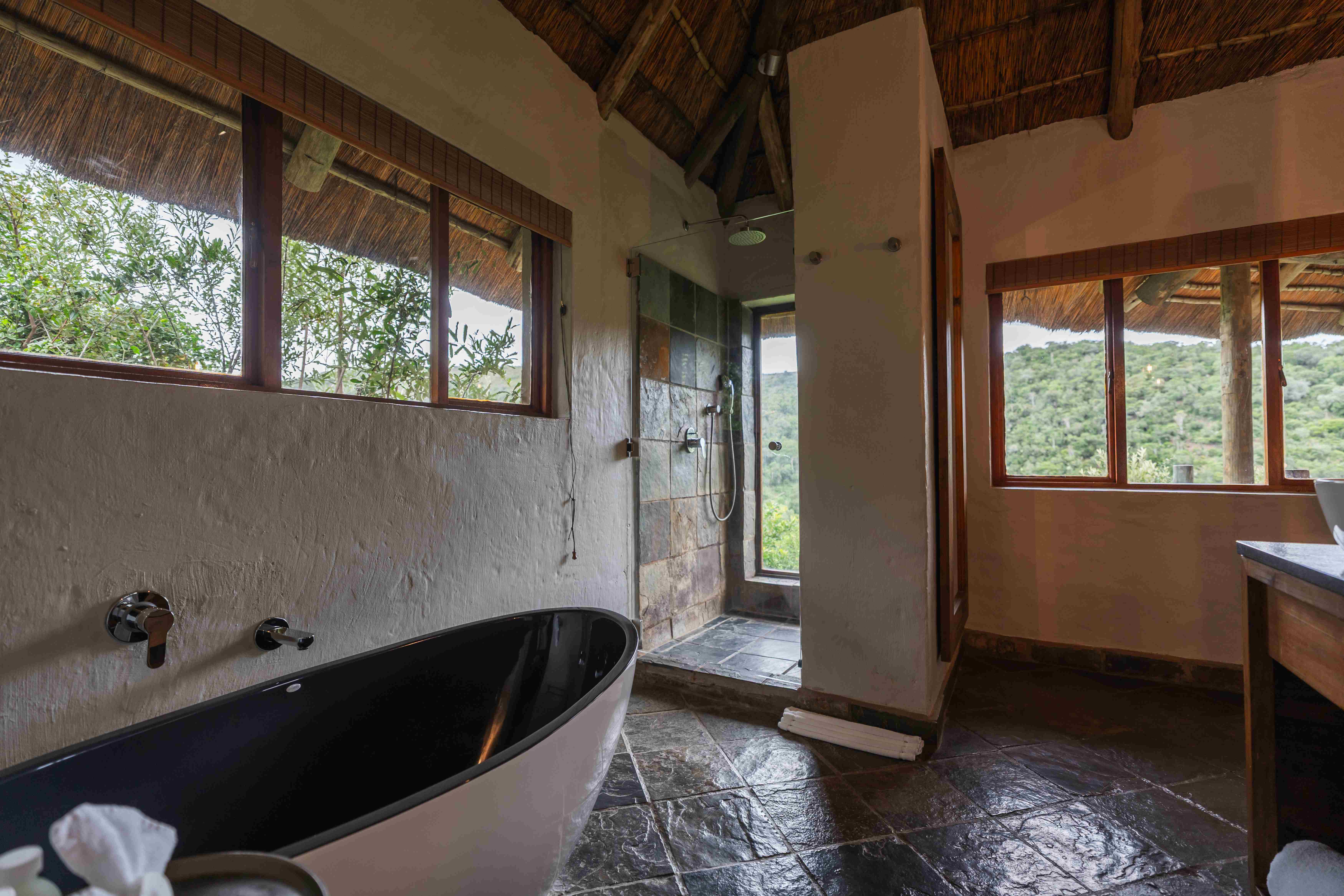 Lalibela Inzolo Lodge thumbnail 4