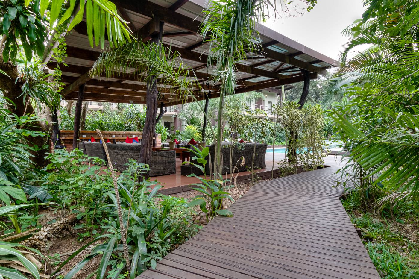 Forest Lodge and Forest Villas thumbnail 3