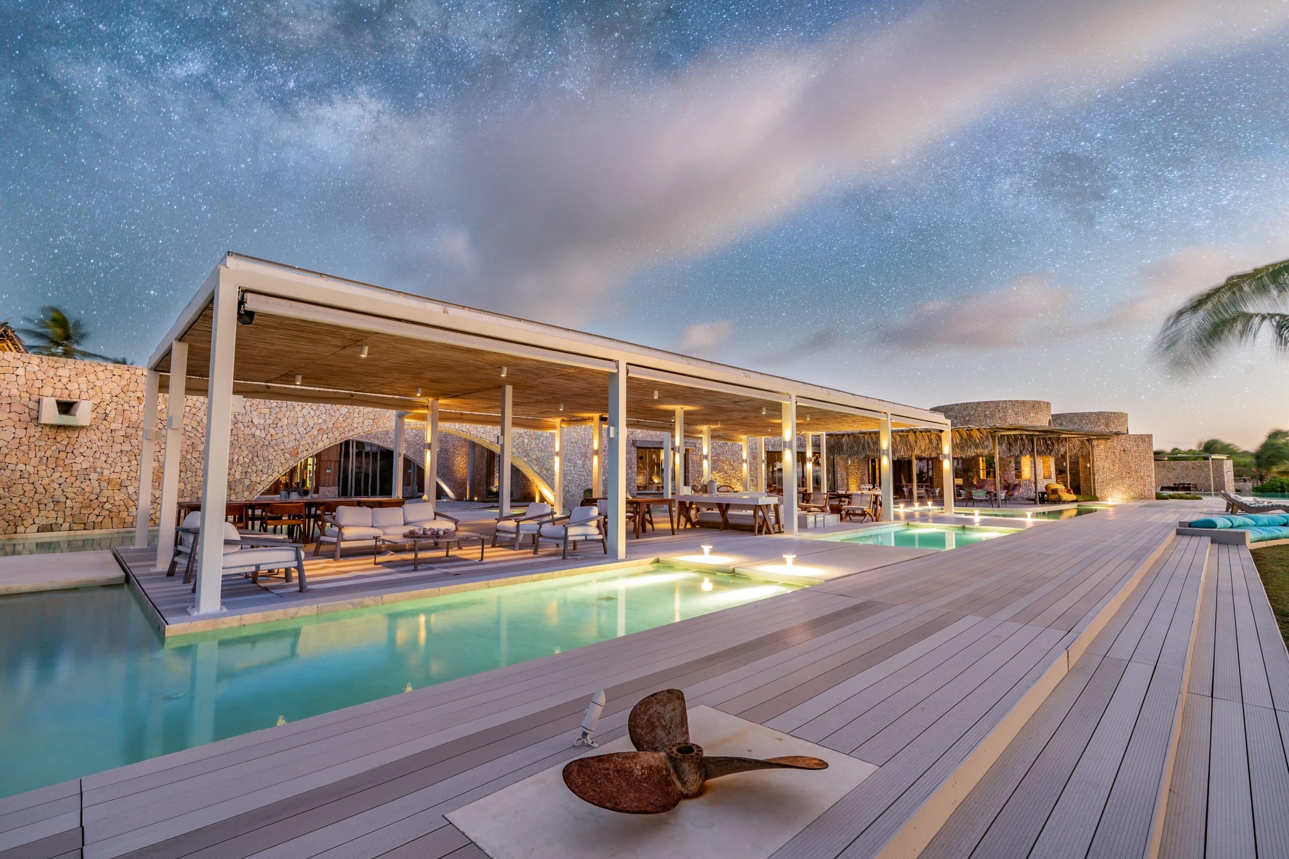 Time + Tide Miavana thumbnail 3