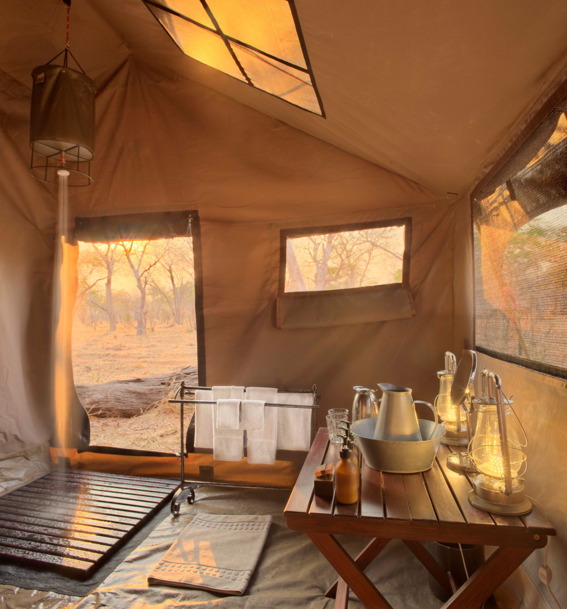 Chobe Under Canvas thumbnail 6