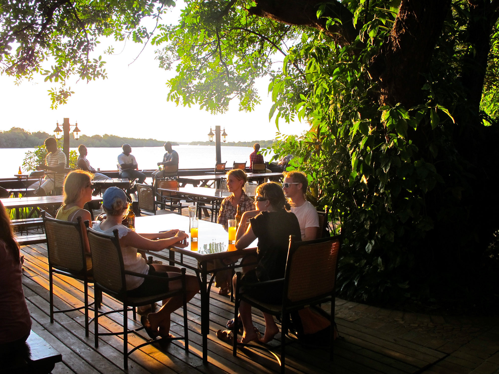 Victoria Falls Waterfront thumbnail 6