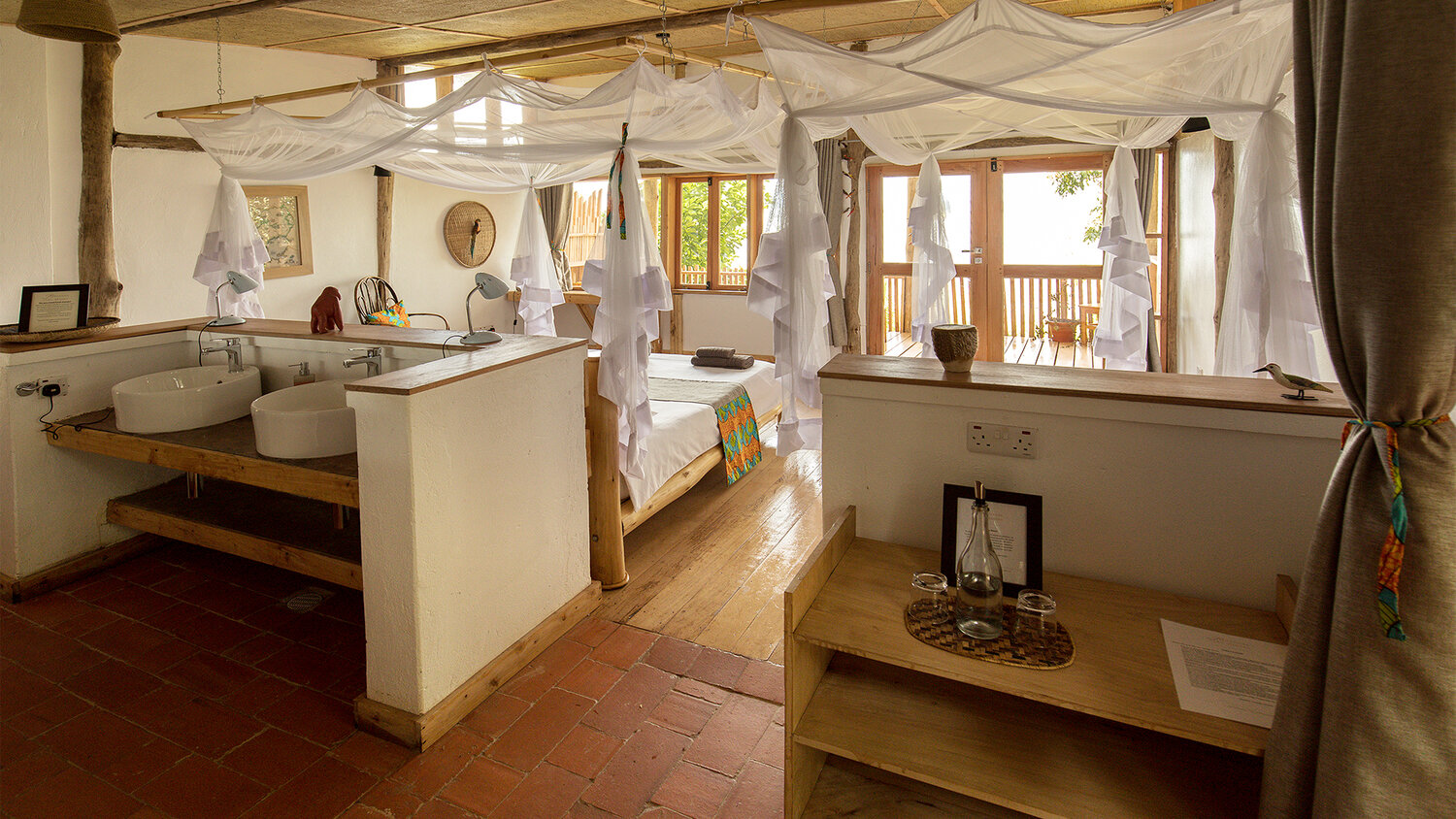 Mutanda Lake Resort thumbnail 3