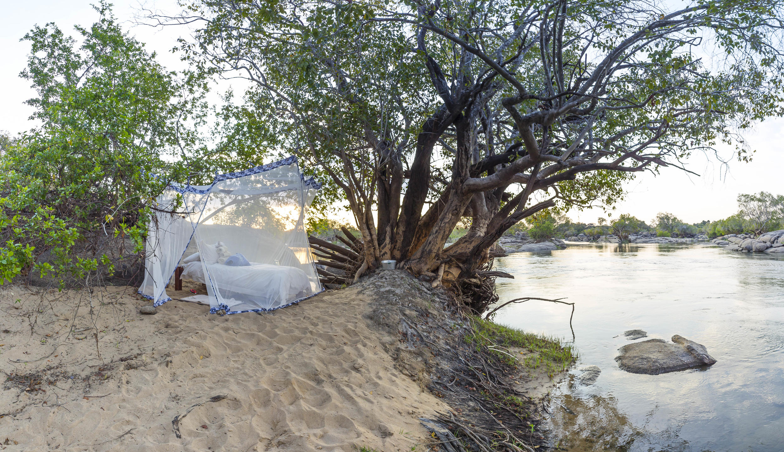 Kaingu Safari Lodge