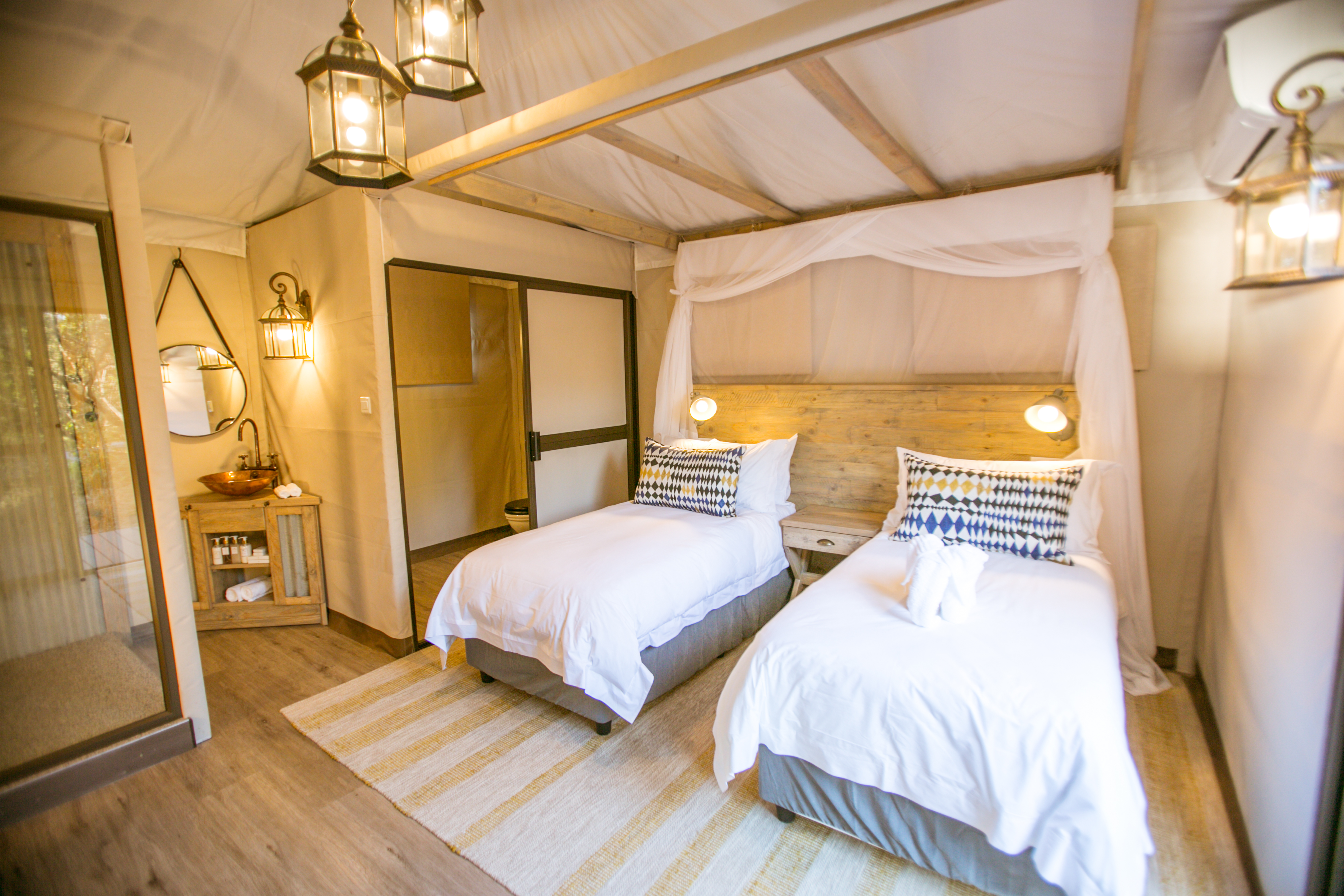 Old Drift Lodge thumbnail 36