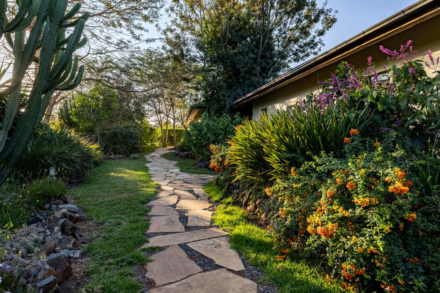 Katambuga House thumbnail 3