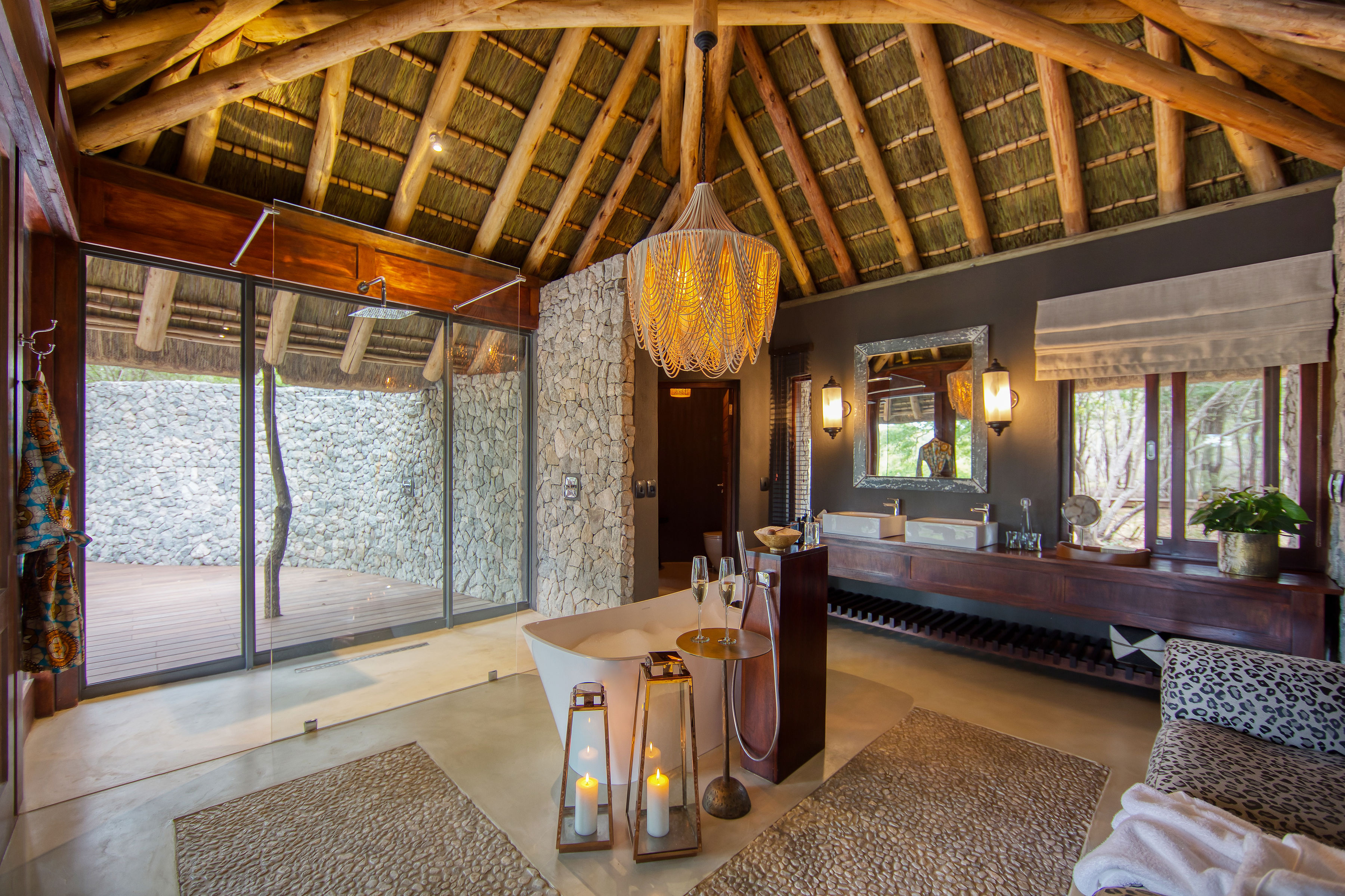 Dulini Leadwood thumbnail 17