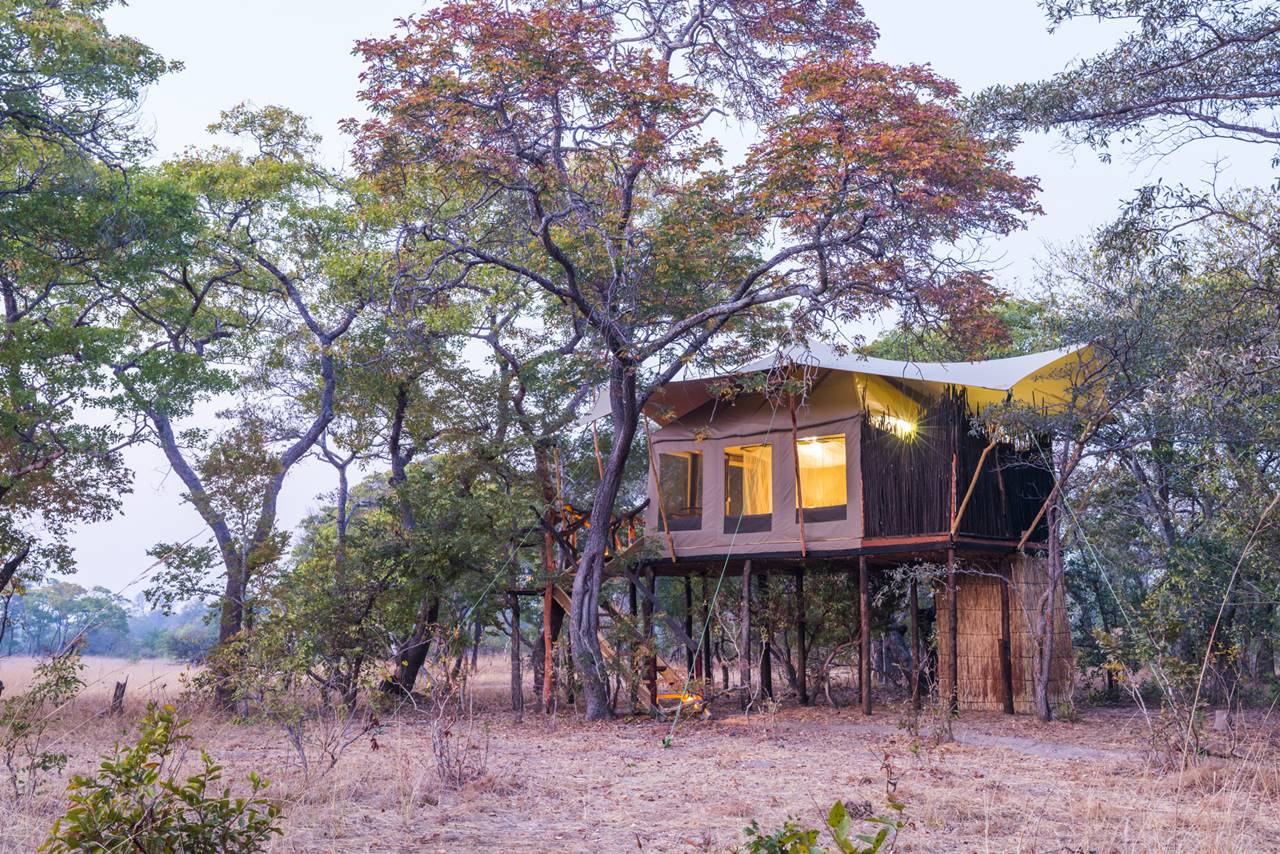 Fig Tree Bush Camp thumbnail 2