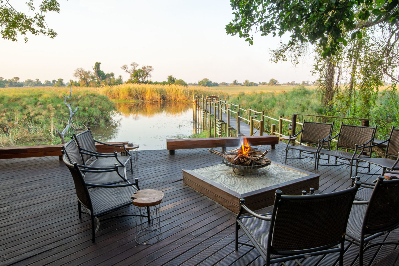 Nxamaseri Island lodge thumbnail 4