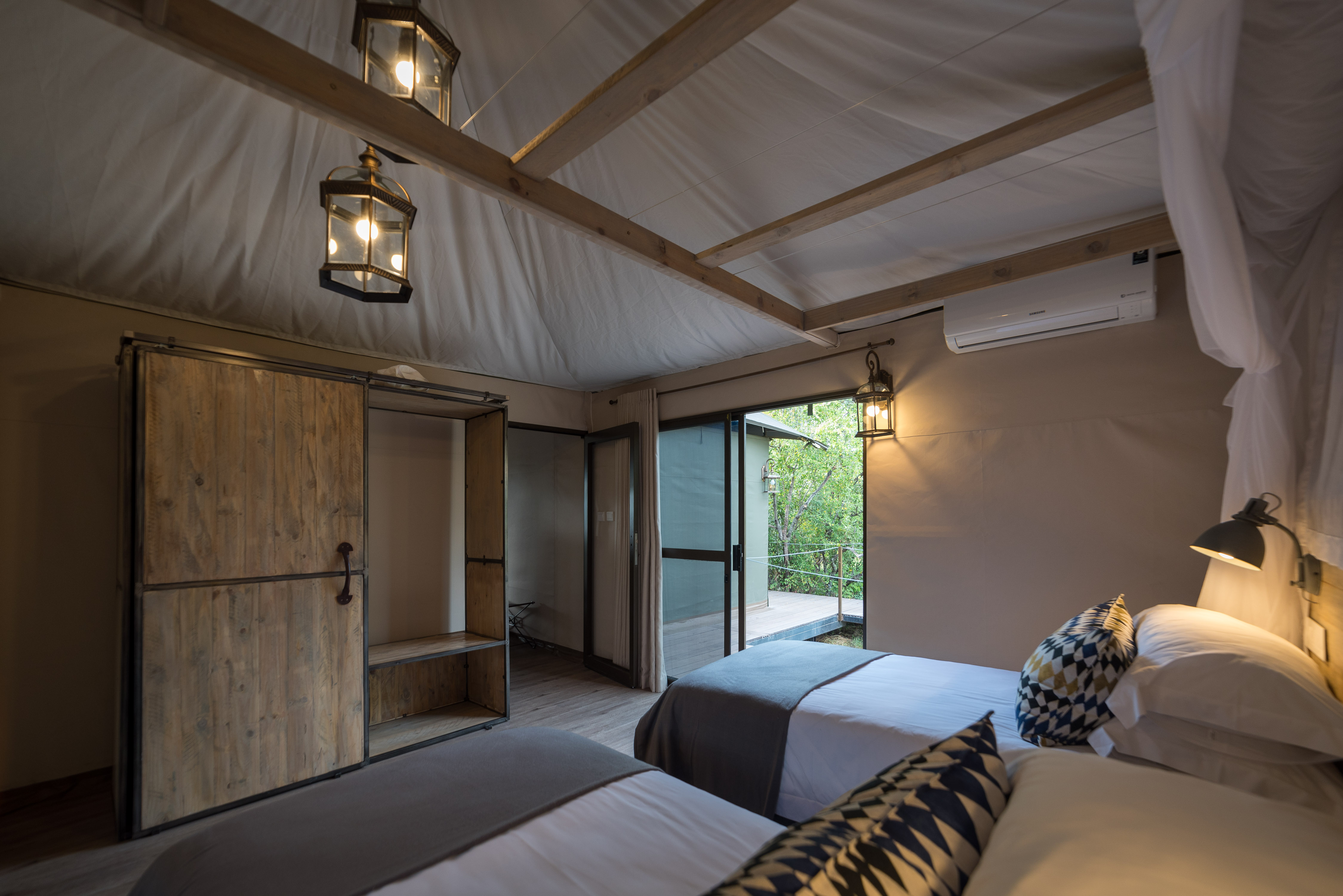 Old Drift Lodge thumbnail 32