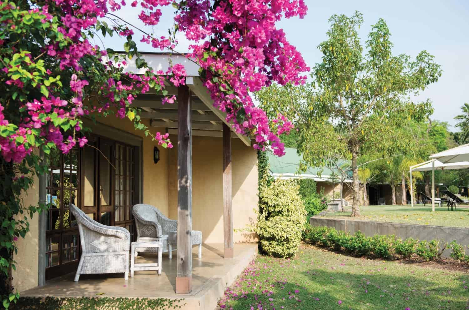 Perry's Bridge Hollow Boutique Hotel thumbnail 3