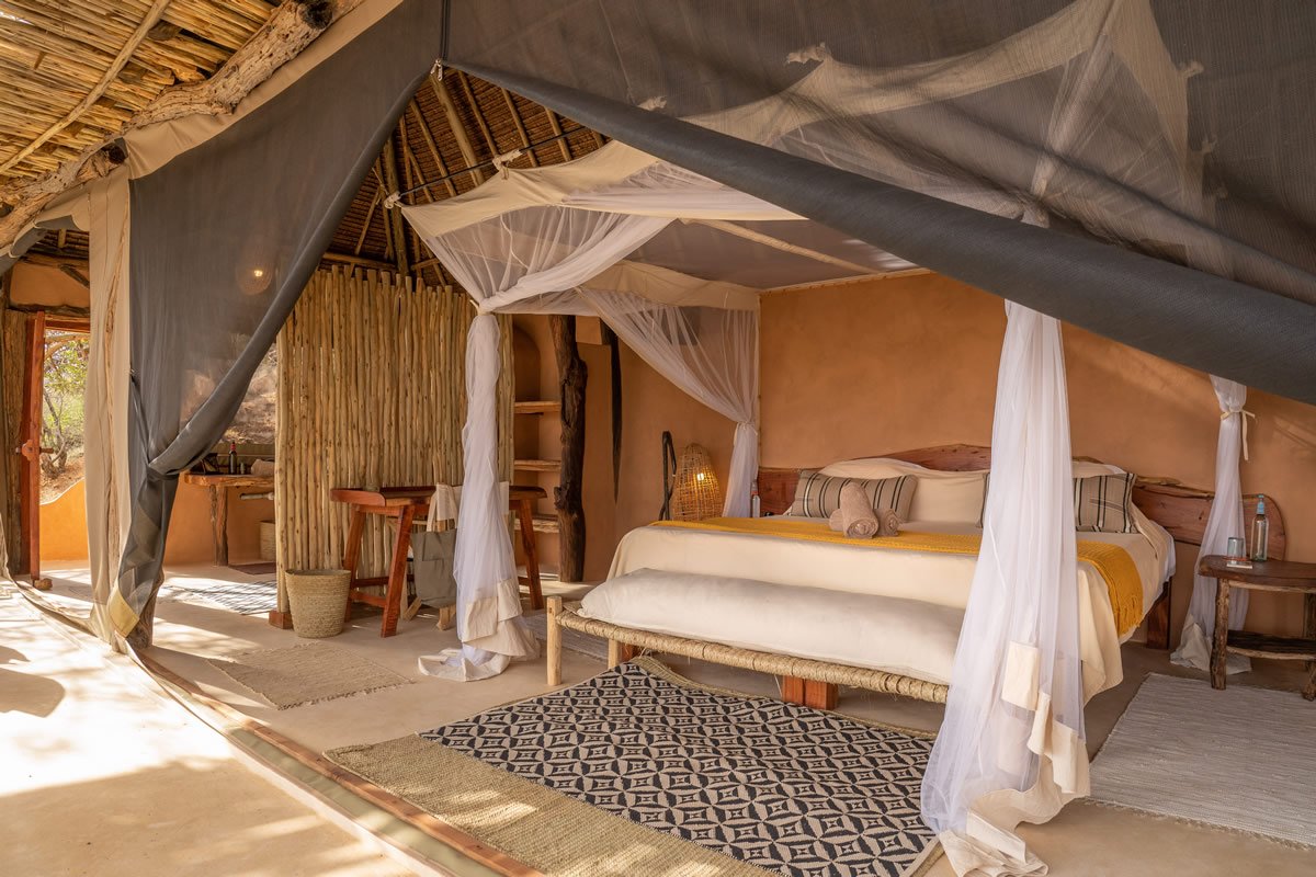 Reteti House thumbnail 4