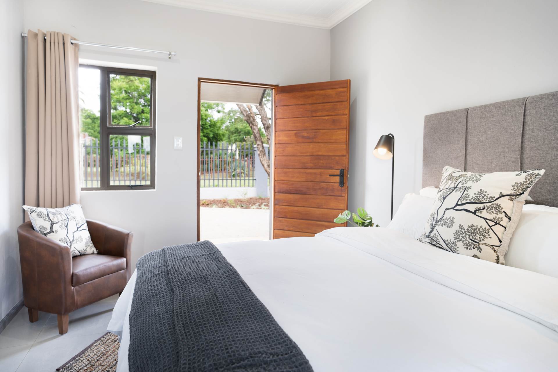 Bella's Rest Guesthouse thumbnail 2