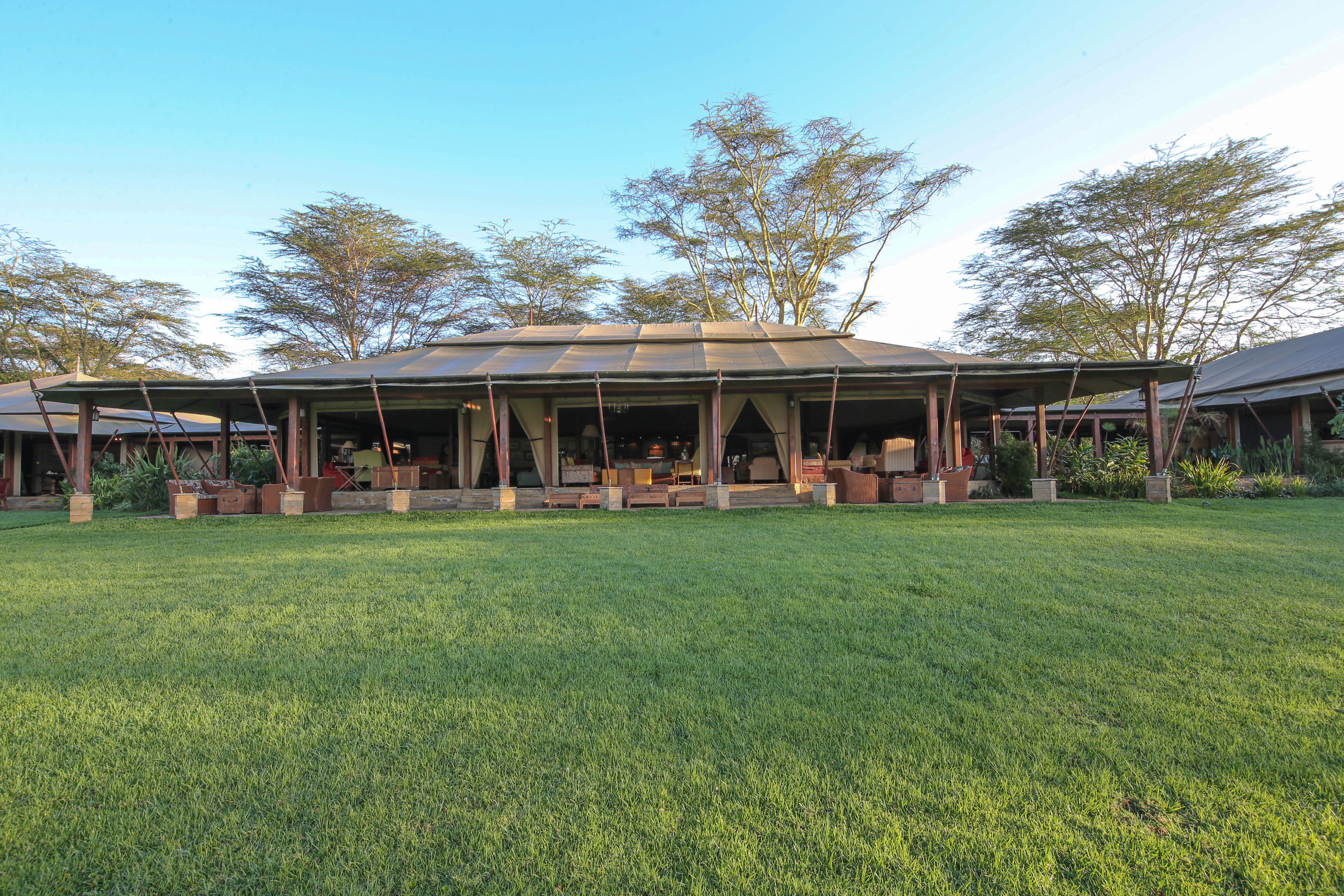 Lake Elementeita Serena Lodge thumbnail 3